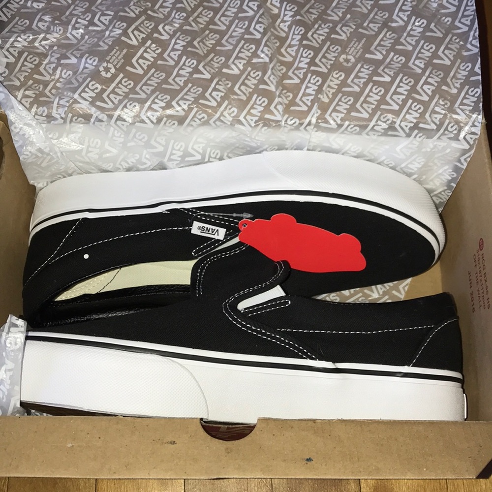 Black Platform Vans